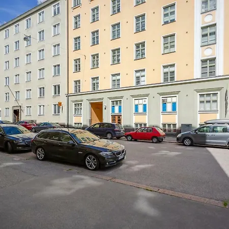 Wehost Ruusankatu 1 *